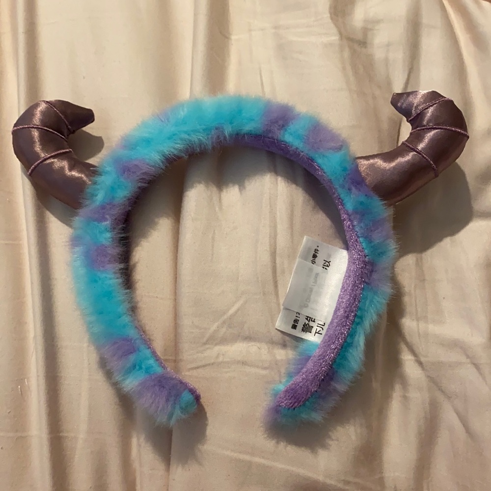 Sully ears